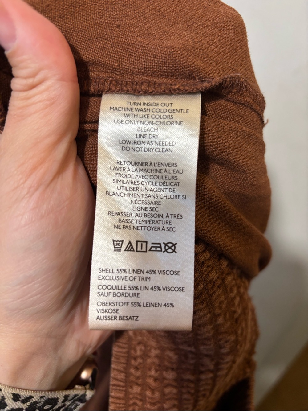 Anthropologie Pilcro Reese Smocked Linen Barrel Pants Medium Brown Boho Size M - Picture 8 of 8